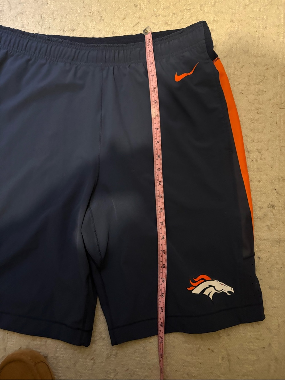 Vintage Authentic Denver Broncos Nike On Field Apparel Shorts Men’s Medium - Picture 2 of 8